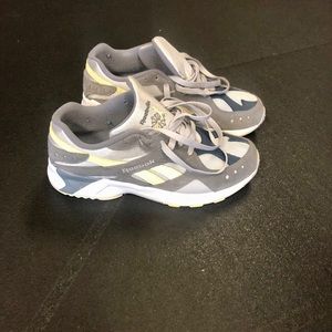 Reebok Aztrek sneaker